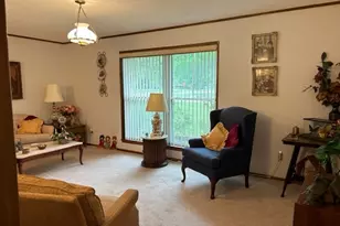 102 E Crockett St, De Kalb, TX 75559 - Photo 10