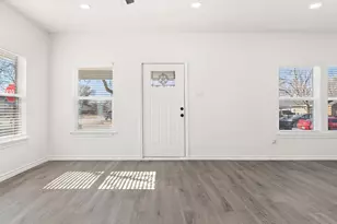 2330 Idaho Ave, Dallas, TX 75216 - Photo 8