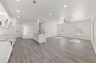 2330 Idaho Ave, Dallas, TX 75216 - Photo 12