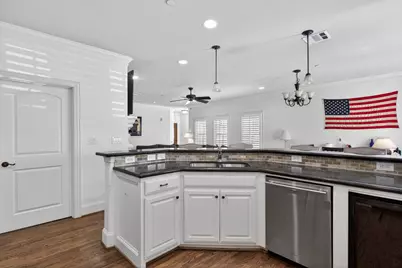 5801 Hillcrest Avenue #01, University Park, TX 75205 - Photo 6