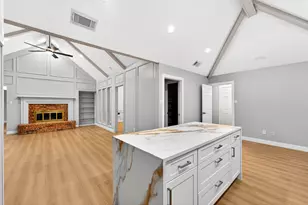 1316 Royal Palm Ln, Carrollton, TX 75007 - Photo 14