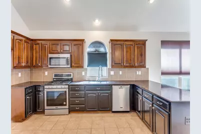 2213 Laurel Forest Drive, Fort Worth, TX 76177 - Photo 4