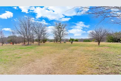 213 Pr 1743B, Clifton, TX 76634 - Photo 2