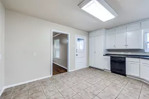 1708 Arrow Ln, Garland, TX 75042 - Photo 10