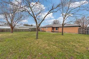 1708 Arrow Ln, Garland, TX 75042 - Photo 18