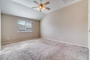 424 Heritage Dr, Crowley, TX 76036 - Photo 16