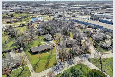 1506 Ross Avenue, Carrollton, TX 75006 - Photo 38