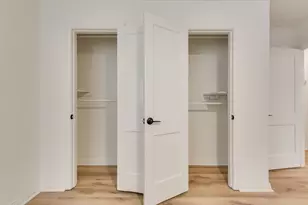 3728 W Beverly Dr W, Dallas, TX 75209 - Photo 14