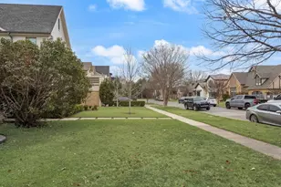 3728 W Beverly Dr W, Dallas, TX 75209 - Photo 4