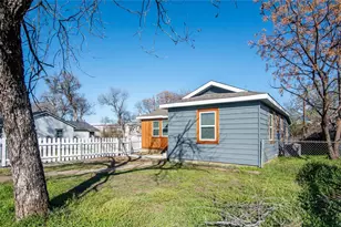 540 Hensley Dr, Grand Prairie, TX 75050 - Photo 1