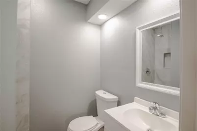 540 Hensley Drive, Grand Prairie, TX 75050 - Photo 14