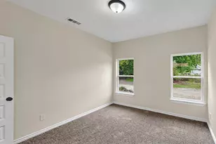 415 Martin Luther King Jr St, Sulphur Springs, TX 75482 - Photo 10