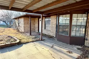 216 W Marshall St, Palmer, TX 75152 - Photo 4