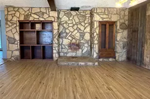 216 W Marshall St, Palmer, TX 75152 - Photo 6