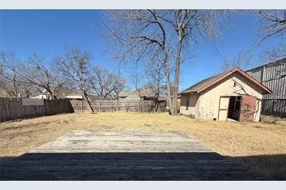 216 W Marshall Street, Palmer, TX 75152 - Photo 22