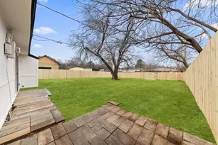 215 Prairie Grove Dr, Dallas, TX 75217 - Photo 22
