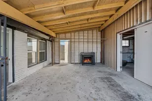 228 Kay Ln, Saginaw, TX 76179 - Photo 34