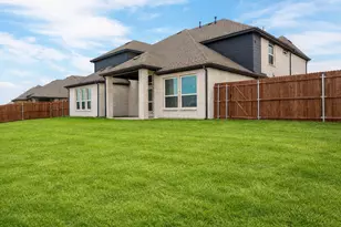 1817 Hidden Crk Dr, Midlothian, TX 76065 - Photo 38