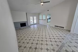 3304 Crestforest Cir, Plano, TX 75074 - Photo 4