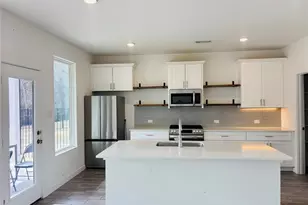 4508 Hogan's Alley Dr, Arlington, TX 76001 - Photo 6