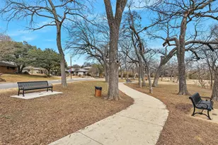 304 Ridgewood Dr, Richardson, TX 75080 - Photo 36