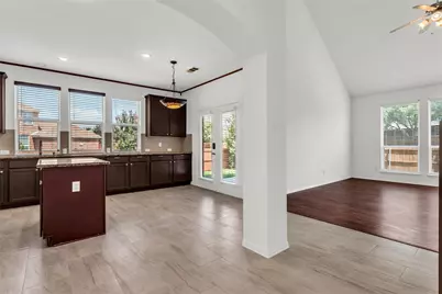 6902 Amesbury Lane, Rowlett, TX 75089 - Photo 8