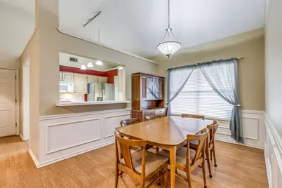 1527 Ranchview Lane, Carrollton, TX 75007 - Photo 10