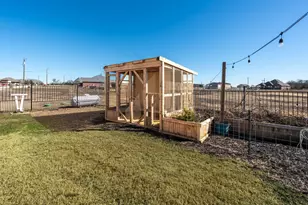 315 Delatorre St, Trenton, TX 75490 - Photo 36