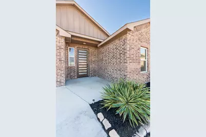 315 Delatorre Street, Trenton, TX 75490 - Photo 4