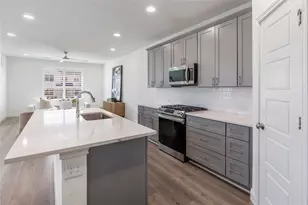 3432 Vista Highlands Ln, Fort Worth, TX 76135 - Photo 10