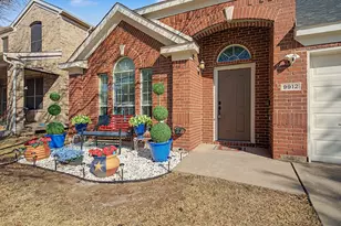 9912 Lamberton Terrace, Fort Worth, TX 76244 - Photo 4