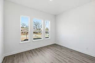 5428 Stephanie Dr, Haltom City, TX 76117 - Photo 4