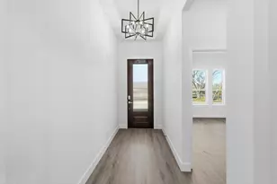 5428 Stephanie Dr, Haltom City, TX 76117 - Photo 2