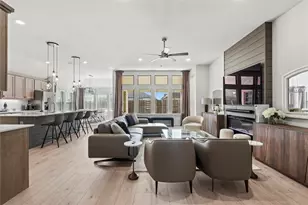 452 Leopold, Waxahachie, TX 75165 - Photo 2