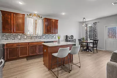 2432 Barzona Drive, Fort Worth, TX 76131 - Photo 14