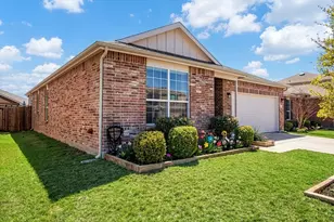 2432 Barzona Dr, Fort Worth, TX 76131 - Photo 2