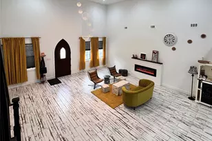 403 N Nash St, Kaufman, TX 75142 - Photo 2