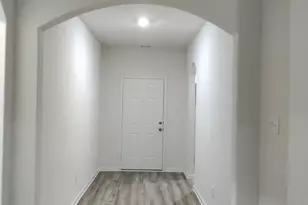 516 Micah Ln, Ferris, TX 75125 - Photo 2