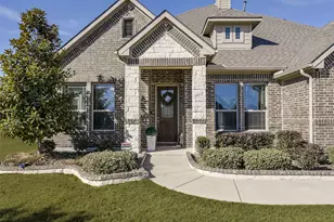 113 Diamond Ln, Waxahachie, TX 75165 - Photo 2