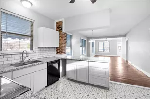 419 W 5th St, Bonham, TX 75418 - Photo 6