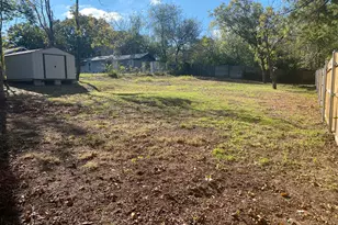 309 Hobson St, Weatherford, TX 76086 - Photo 16