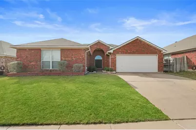 6930 Misty Meadow Lane, Arlington, TX 76002 - Photo 2