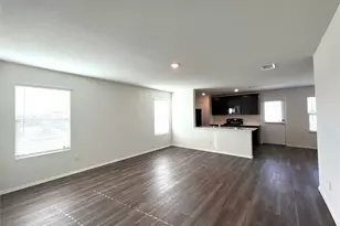 213 Anvil Dr, Fort Worth, TX 76052 - Photo 4