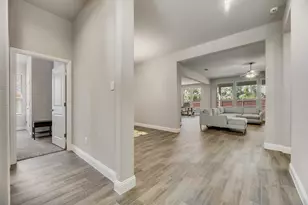 10611 Hidden Holw Dr, Grand Prairie, TX 76065 - Photo 4