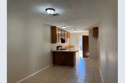 1002 Harbor Lakes Drive, Granbury, TX 76048 - Photo 36