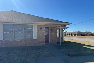 1002 Harbor Lakes Dr, Granbury, TX 76048 - Photo 1