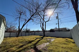 3047 Fernwood Ave, Dallas, TX 75216 - Photo 32