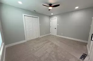 3047 Fernwood Ave, Dallas, TX 75216 - Photo 18