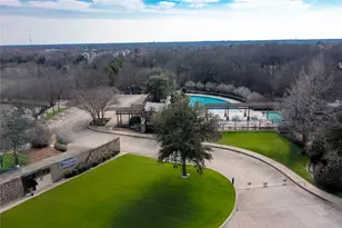 204 Wisteria Way, Red Oak, TX 75154 - Photo 32