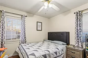 8616 Flicker Ln, Dallas, TX 75238 - Photo 20